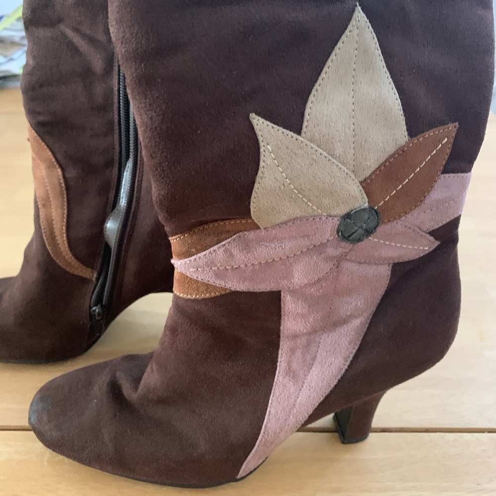 📦 Women’s vintage fashion boots size 10